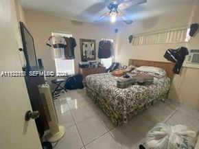821 W 39 Pl, Hialeah FL 33012