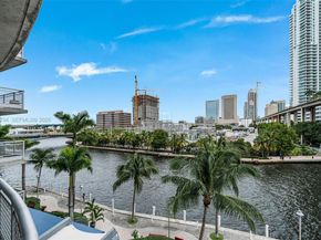 690 SW 1st Ct 501, Miami FL 33130