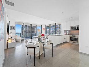 88 SW 7th St 3101, Miami FL 33130