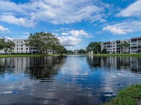 9340 Lagoon Pl 110, Davie FL 33324