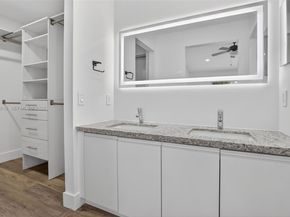 4219 Cherrywood Ct, Weston FL 33331