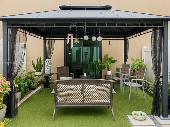 3386 W 106th Ter, Hialeah FL 33018