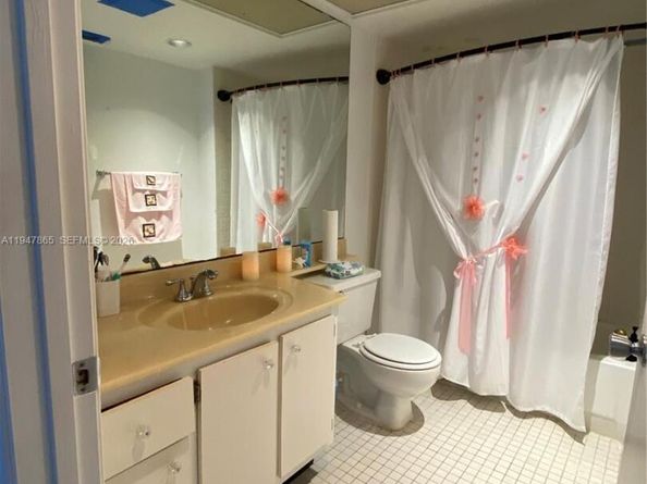 12950 SW 7th Ct 310A, Pembroke Pines FL 33027