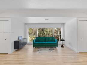 5952 NW 66th Ave, Parkland FL 33067