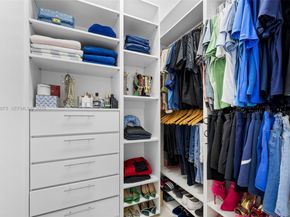 5952 NW 66th Ave, Parkland FL 33067