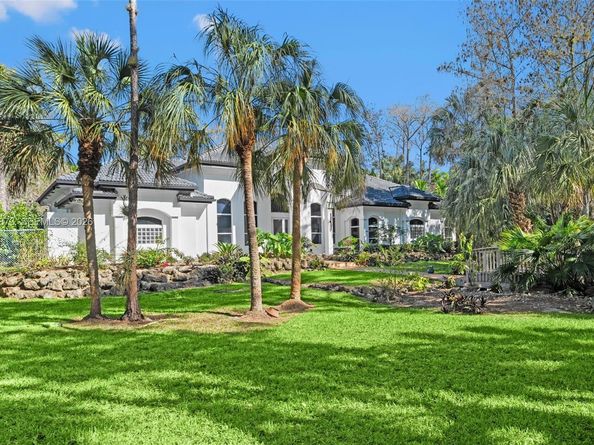 5952 NW 66th Ave, Parkland FL 33067