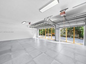 5952 NW 66th Ave, Parkland FL 33067