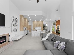 5952 NW 66th Ave, Parkland FL 33067