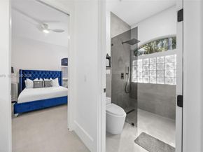 5952 NW 66th Ave, Parkland FL 33067