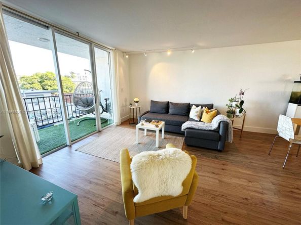 7850 Byron Ave 307, Miami Beach FL 33141