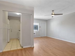 8129 Abbott Ave 10, Miami Beach FL 33141