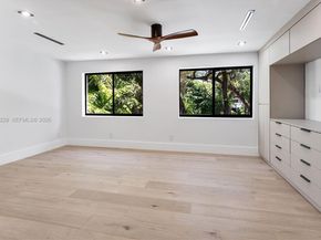 5820 SW 33rd Ln, Hollywood FL 33312