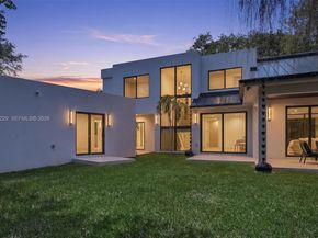 5820 SW 33rd Ln, Hollywood FL 33312