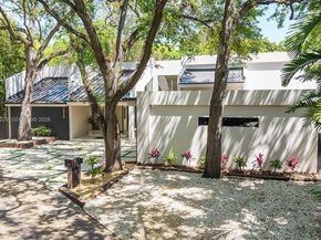 5820 SW 33rd Ln, Hollywood FL 33312
