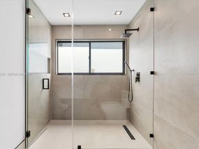 5820 SW 33rd Ln, Hollywood FL 33312