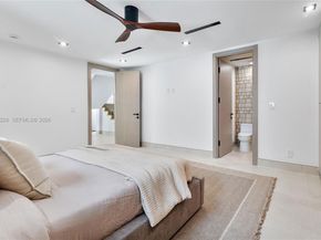 5820 SW 33rd Ln, Hollywood FL 33312