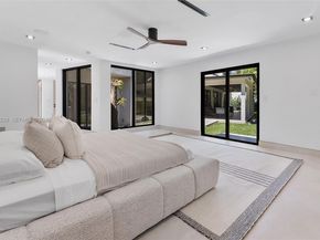 5820 SW 33rd Ln, Hollywood FL 33312