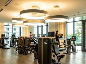 650 NE 32nd St 2105, Miami FL 33137