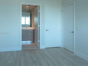 650 NE 32nd St 2105, Miami FL 33137