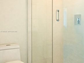 650 NE 32nd St 2105, Miami FL 33137