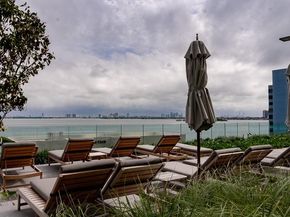 650 NE 32nd St 2105, Miami FL 33137