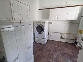 1245 Coral Ln, Hollywood FL 33019