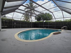1245 Coral Ln, Hollywood FL 33019