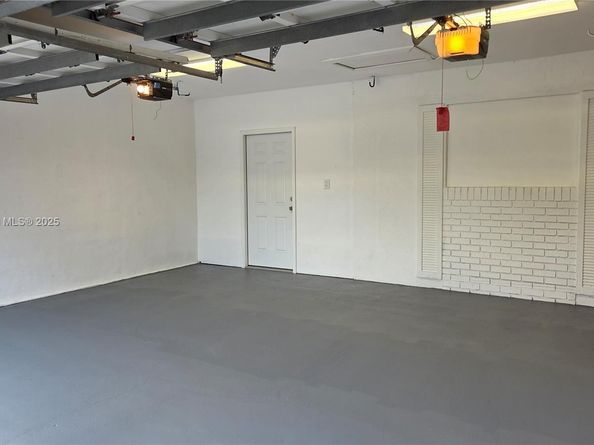 1245 Coral Ln, Hollywood FL 33019