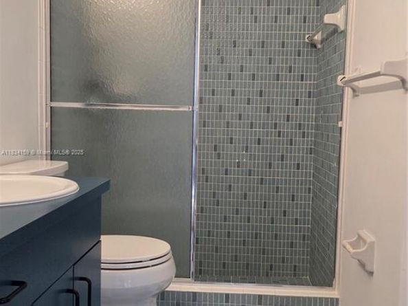 1245 Coral Ln, Hollywood FL 33019