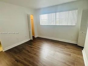 9351 Fontainebleau Blvd B409, Miami FL 33172