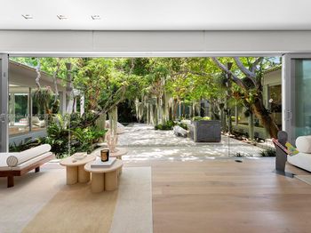 11 La Gorce Cir