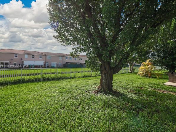 27381 SW 139th Pl, Homestead FL 33032