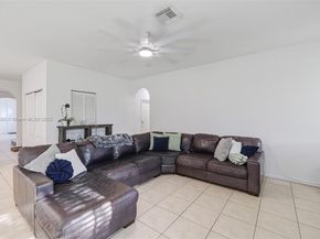 27381 SW 139th Pl, Homestead FL 33032