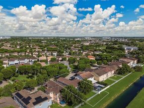 27381 SW 139th Pl, Homestead FL 33032