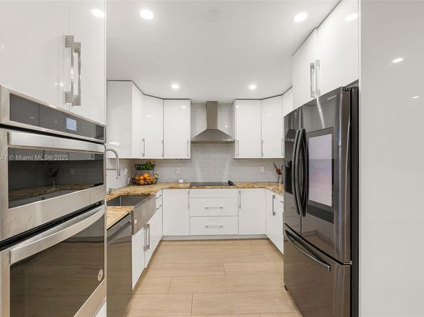 18916 Red Coral Way, Boca Raton FL 33498