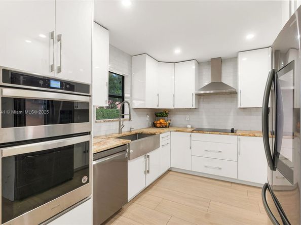 18916 Red Coral Way, Boca Raton FL 33498