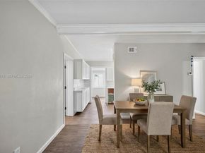 171 Tulip Tree Dr, Lake Worth FL 33462