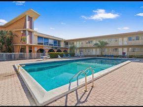 26 Diplomat Pkwy 2366, Hallandale Beach FL 33009