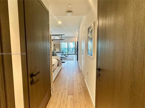 398 NE 5th Street 2506, Miami FL 33132