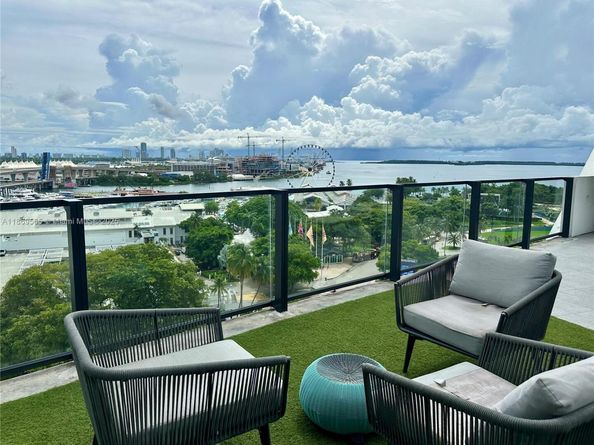 398 NE 5th Street 2506, Miami FL 33132