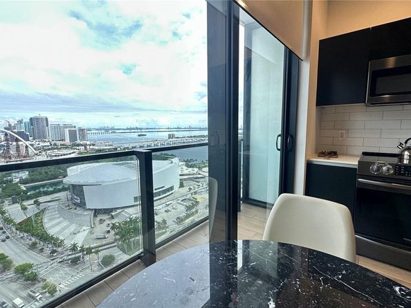 398 NE 5th Street 2506, Miami FL 33132