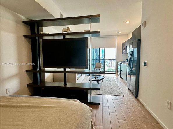 398 NE 5th Street 2506, Miami FL 33132
