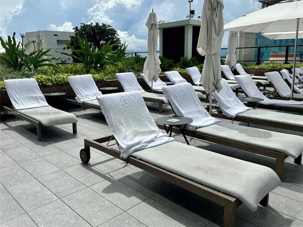 398 NE 5th Street 2506, Miami FL 33132