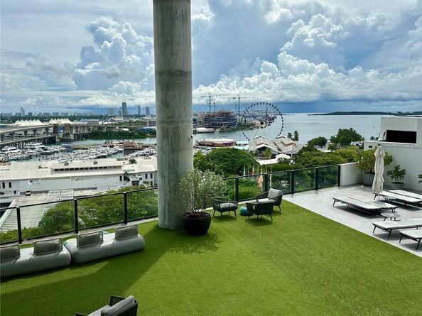 398 NE 5th Street 2506, Miami FL 33132