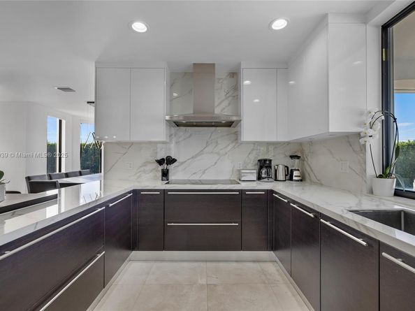 10101 SW 58th St, Miami FL 33173