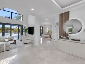10101 SW 58th St, Miami FL 33173