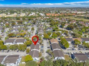 7060 NW 179th St 210, Hialeah FL 33015