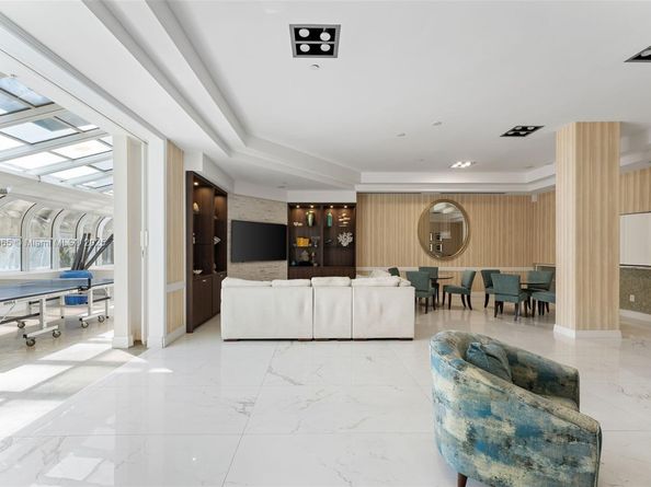 6917 Collins Ave 1505, Miami Beach FL 33141