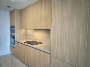 700 NE 24 Street 1502, Miami FL 33137