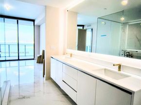 700 NE 24 Street 1502, Miami FL 33137